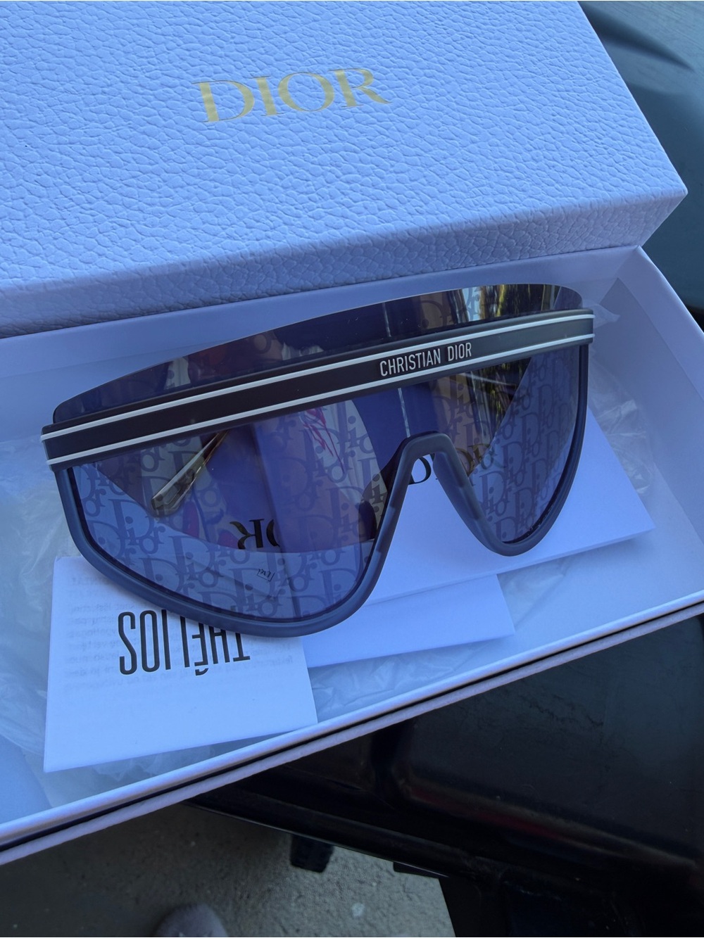 Christian Dior women sunglass in Black with Gradient Logos